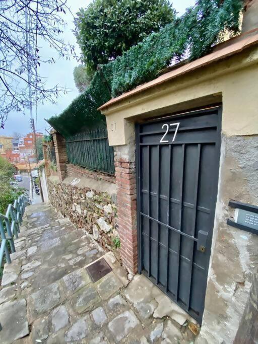 Casa Independientegardenviews2 Bedrooms Барселона Екстериор снимка