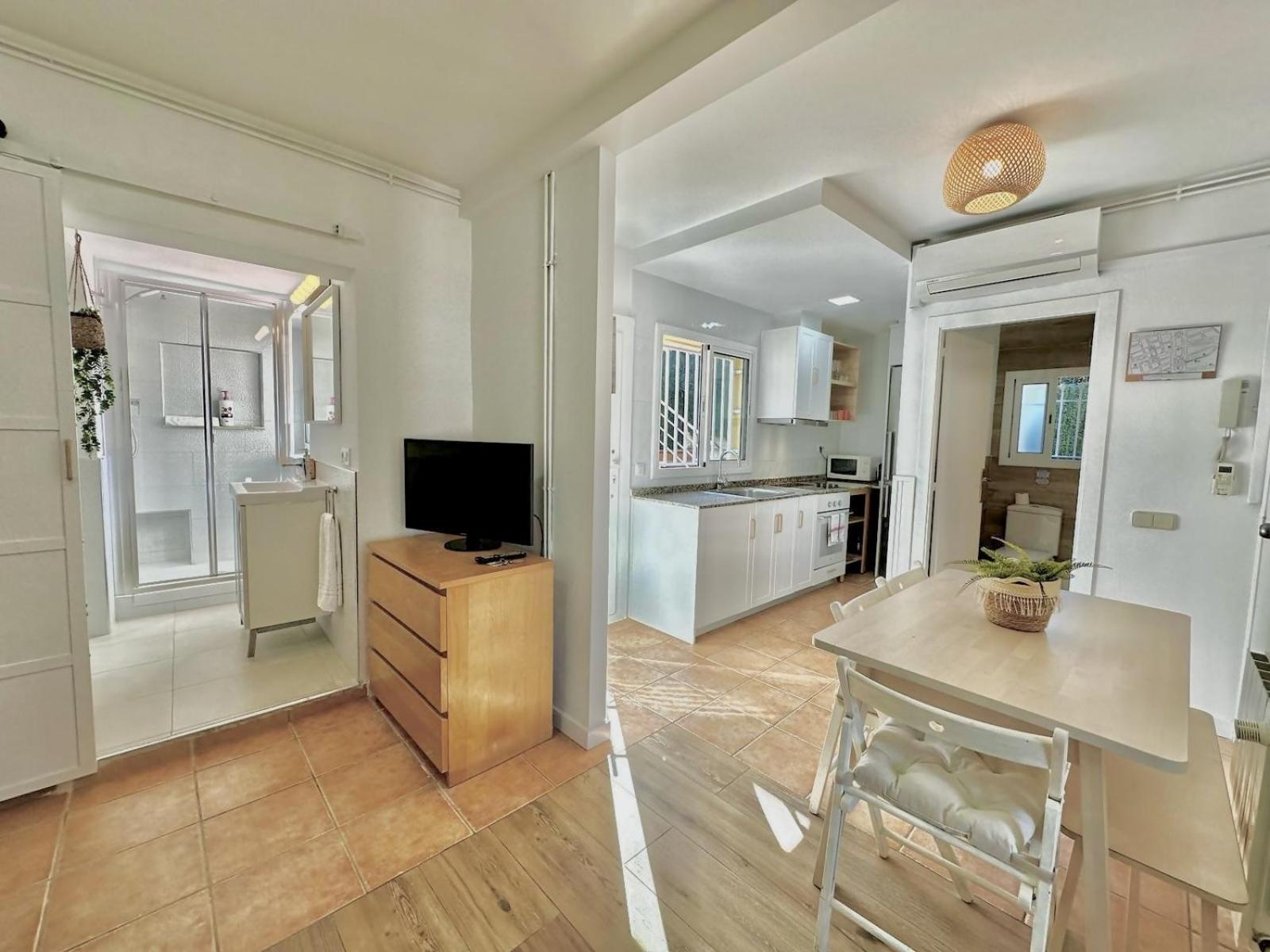 Casa Independientegardenviews2 Bedrooms Барселона Екстериор снимка