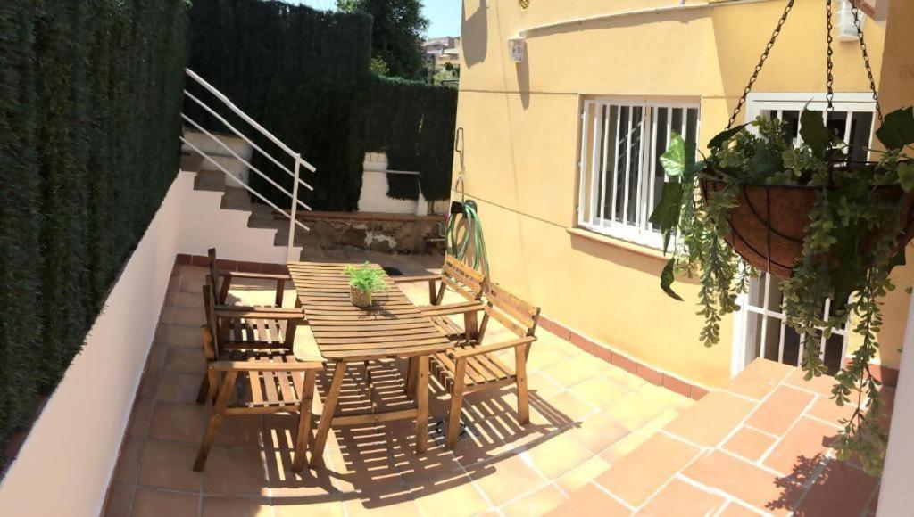 Casa Independientegardenviews2 Bedrooms Барселона Екстериор снимка
